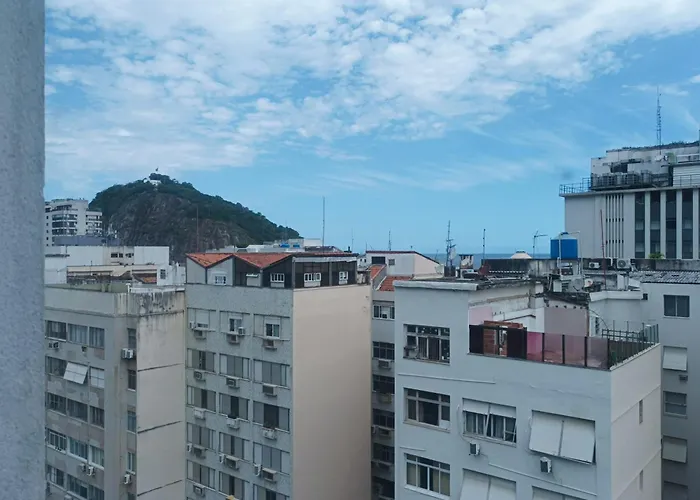 Apartment In Leme Beach
