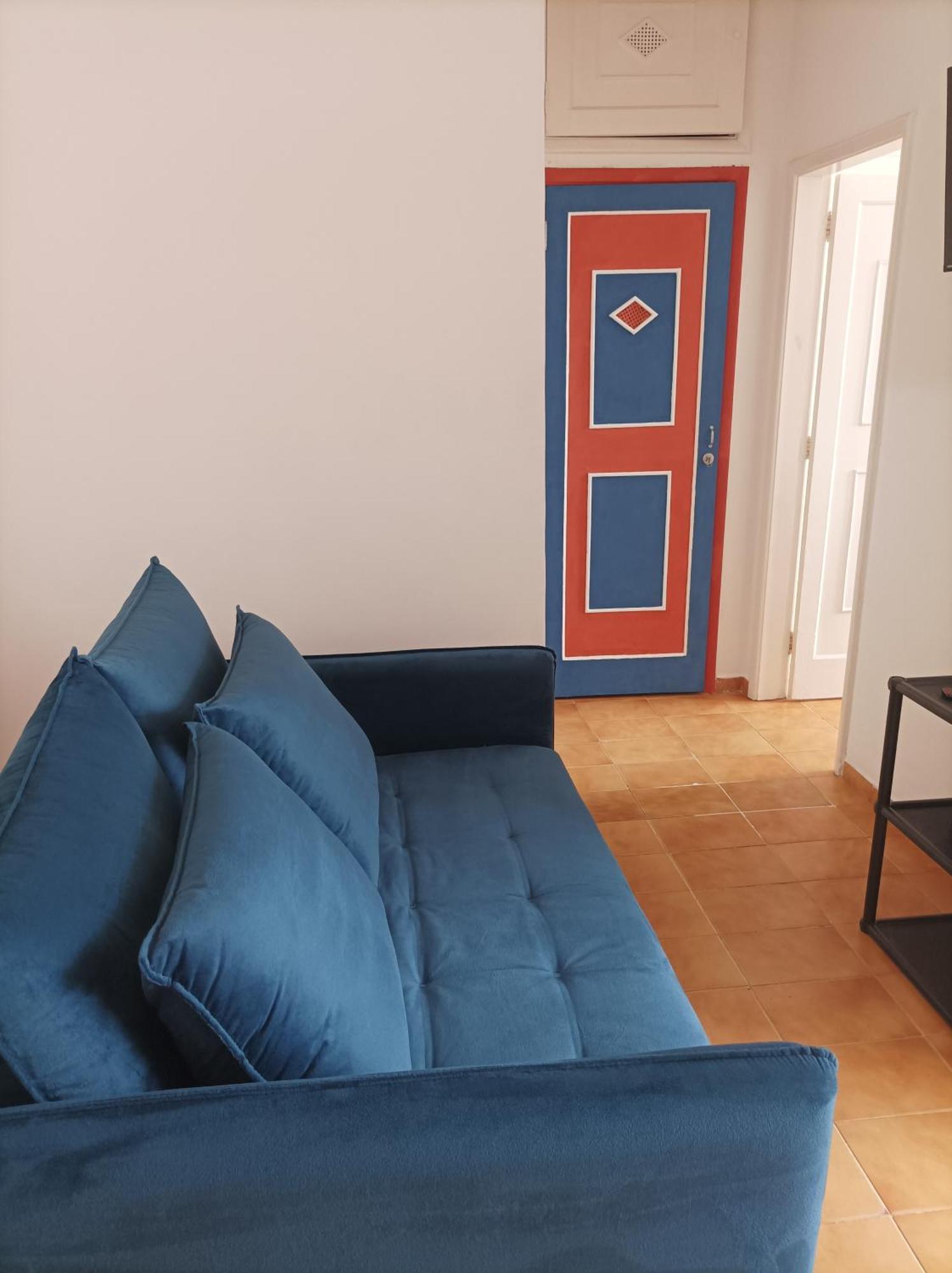 Apartment In Leme *